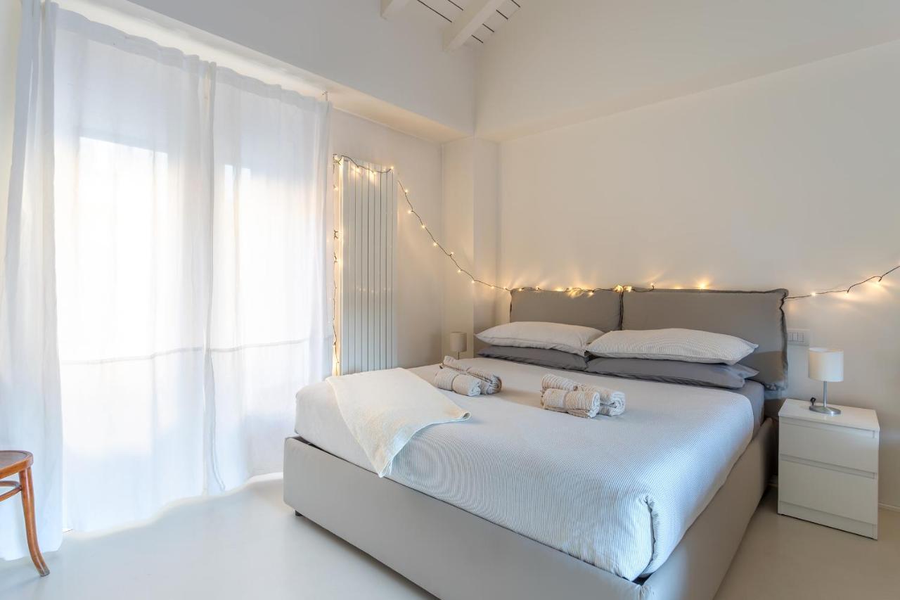 Design Loft Walking Distance Brera-Duomo With Wifi+Netflix Milão Exterior foto