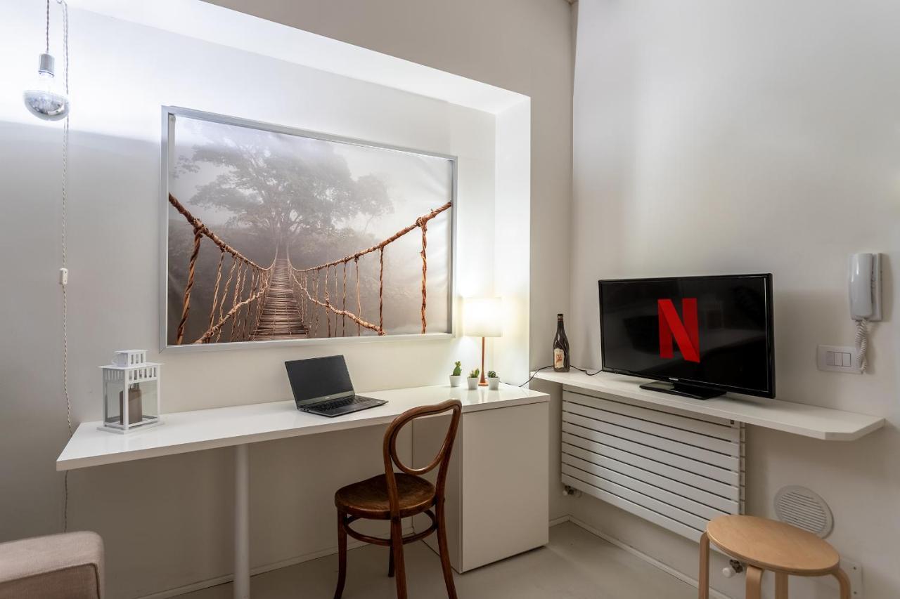 Design Loft Walking Distance Brera-Duomo With Wifi+Netflix Milão Exterior foto
